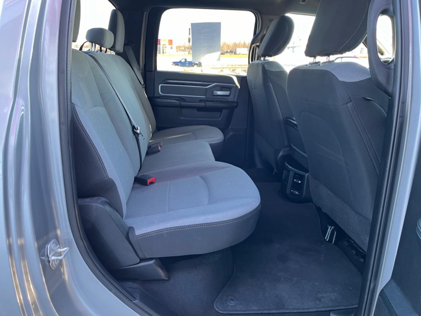 2021 Silver /Black RAM 2500 Tradesman Crew Cab LWB 4WD (3C6UR5JL3MG) with an 6.7L L6 OHV 24V TURBO DIESEL engine, 6A transmission, located at 1960 Industrial Drive, Wasilla, 99654, (907) 274-2277, 61.573475, -149.400146 - Photo#11